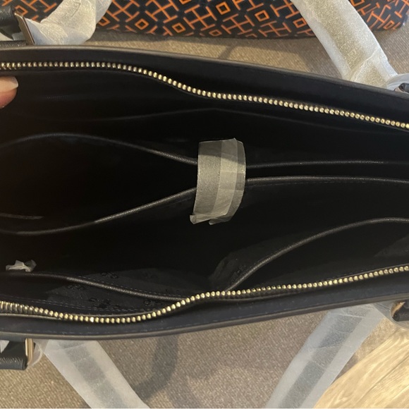 Tory Burch Emerson Zip Top Tote - Picture 4 of 6